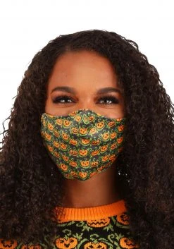 Guangzhou Fashion Travelling Goods Co. Ltd Pumpkins Pattern Sublimated Face Mask For Adults
