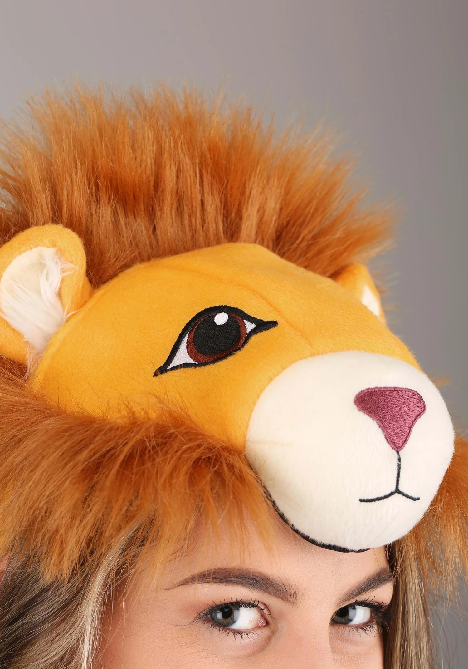 Elope Plush Lion Headband & Tail Kit 7 Elope Plush Lion Headband & Tail Kit - Image 5